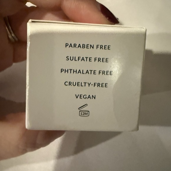 Bellame Lavish Luxe Lip Mask Lip Treatment Hydration Spa 10g .35oz NEW - Picture 4 of 5